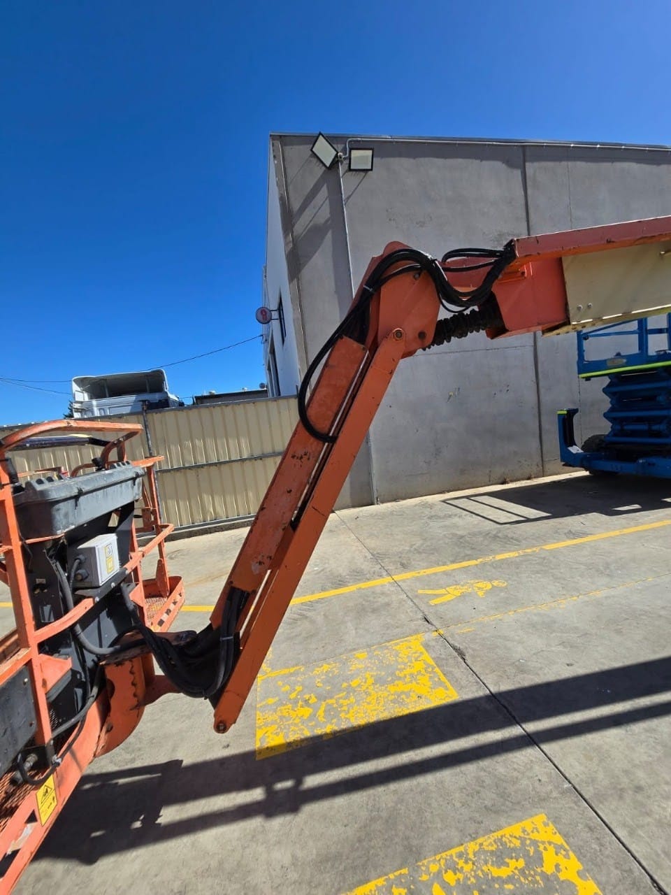 Sold - Articulated Boom Lift - View 2